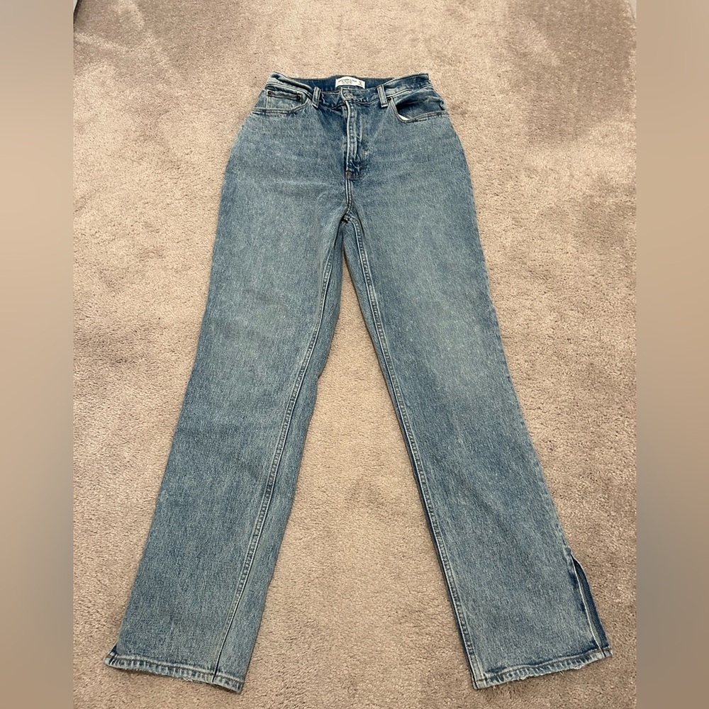 Abercrombie Curve Love 90s Straight Jean Split Hem Size 27